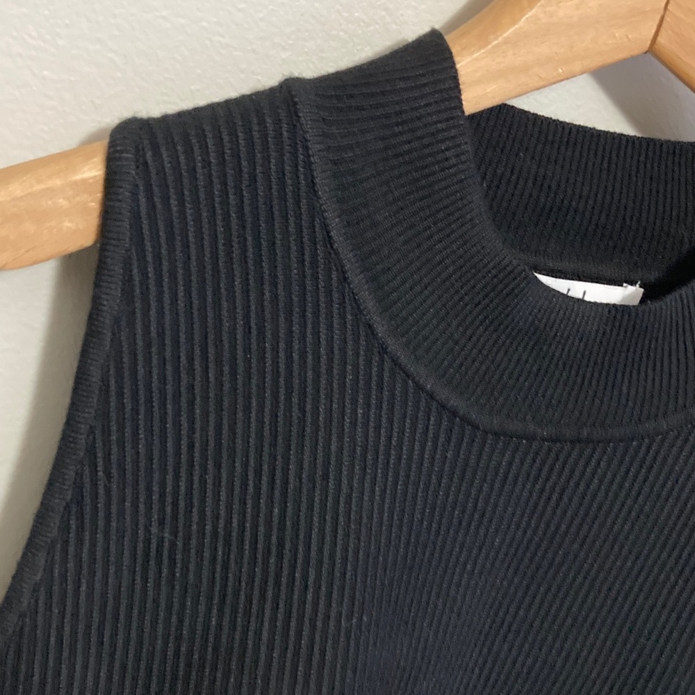 H Halston Heritage Black Ribbed Tank Top, Sleeveless Shirt, Size Large - Picture 4 of 9